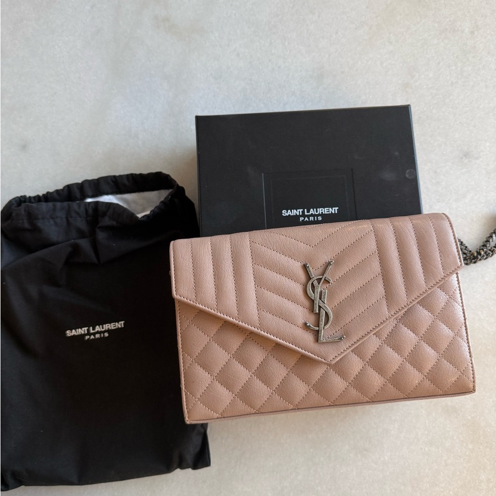 Small YSL bag wallet on chain, Silver hardware